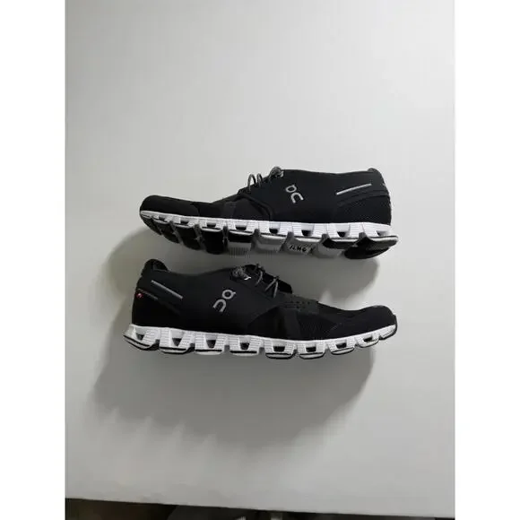 On Cloud Running 5 Black White Size 10 (NO SOLES) - Picture 2 of 5